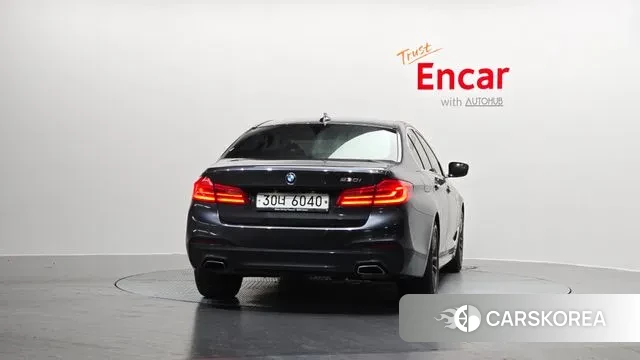 BMW 5 Series (G30) id 3682693 из Кореи 14