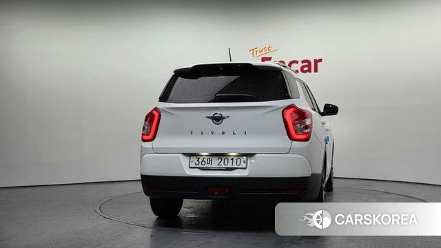 Ssangyong Tivoli Air id 3894220 из Кореи 14