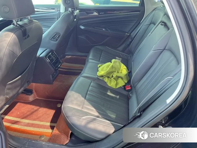 Volkswagen Passat 2022 Черный из Китая, фото 5