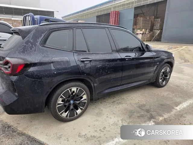 BMW iX3 2025 Черный из Кореи, фото 4