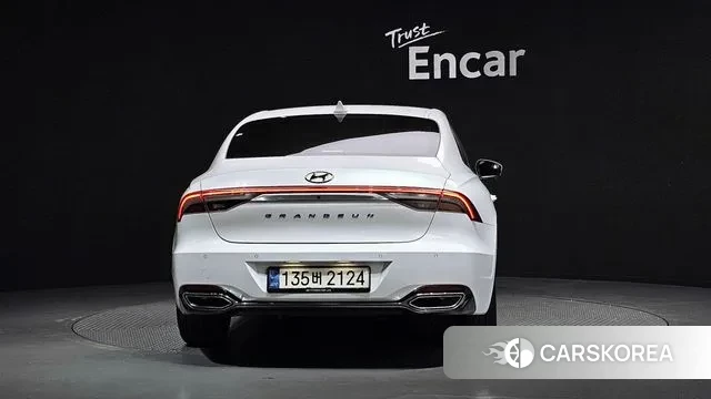 Hyundai The New Grandeur IG id 3349795 из Кореи 14