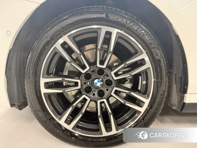 BMW 5 series id 4307610 из Китая 11