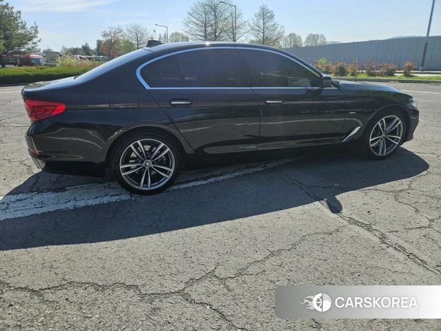 BMW 5 Series (G30) id 3955680 из Кореи 12