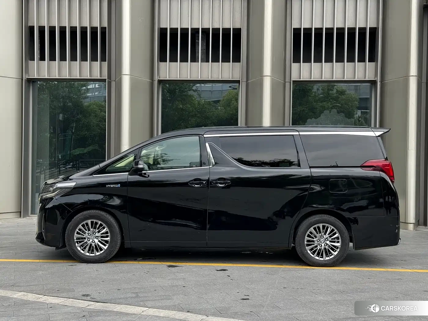 Toyota Elfa id 4601134 из Китая 18