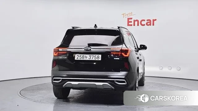 Kia Seltos id 3682076 из Кореи 14