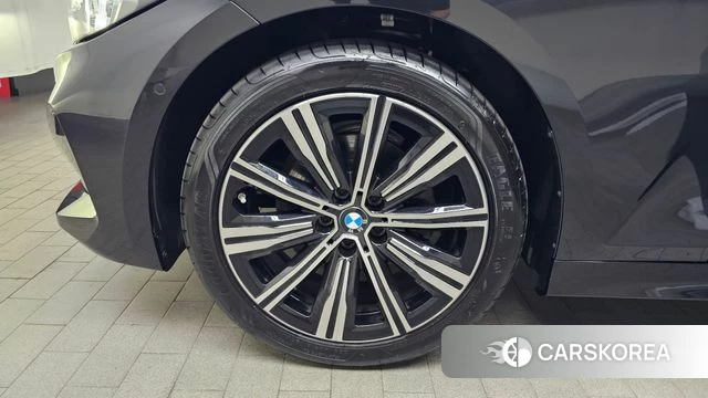BMW 3 Series (G20) id 4612259 из Кореи 26