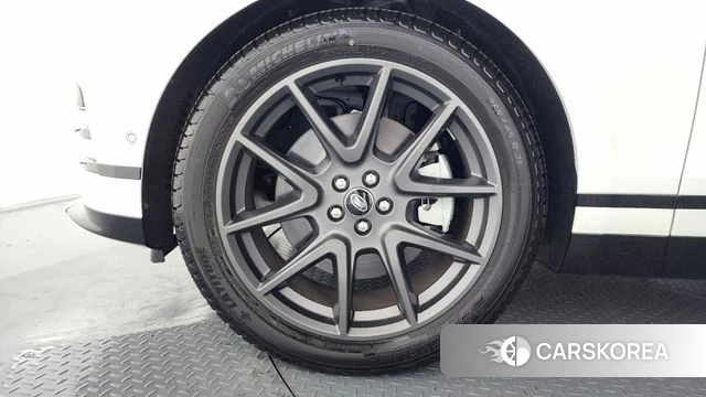 Land Rover Range Rover Velar id 3810803 из Кореи 14