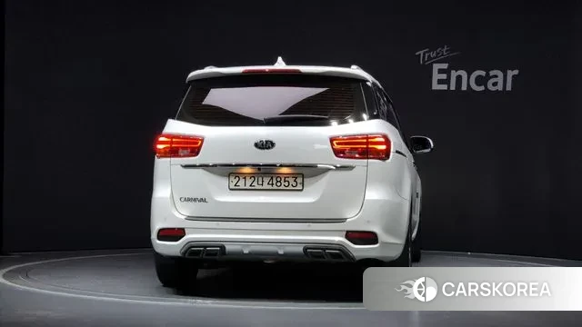 Kia The New Carnival id 2990631 из Кореи 14