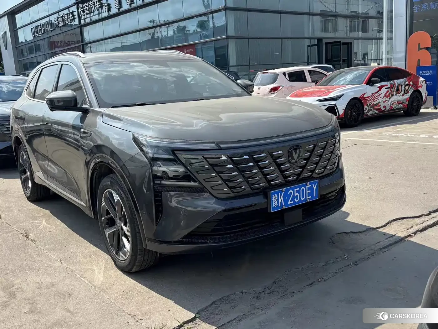Chang'an Changan CS75PLUS 2024 Silver/gray из Китая, фото 4