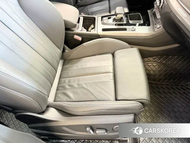 Audi Q5L id 4272634 из Китая 12