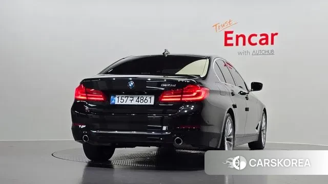 BMW 5 Series (G30) id 3054822 из Кореи 14