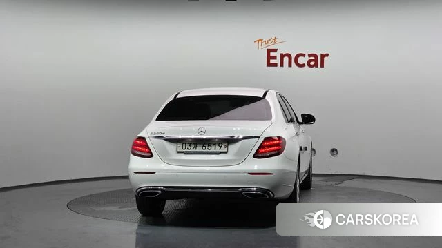 Mercedes-Benz E-Class W213 id 4595462 из Кореи 14