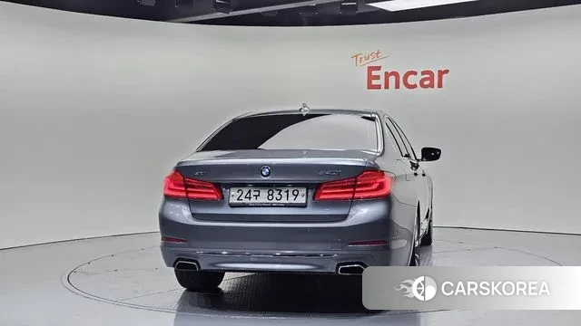 BMW 5 Series (G30) id 3505245 из Кореи 14