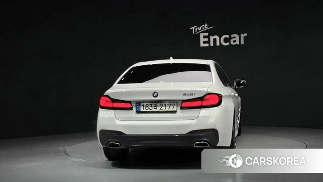 BMW 5 Series (G30) id 4646496 из Кореи 14