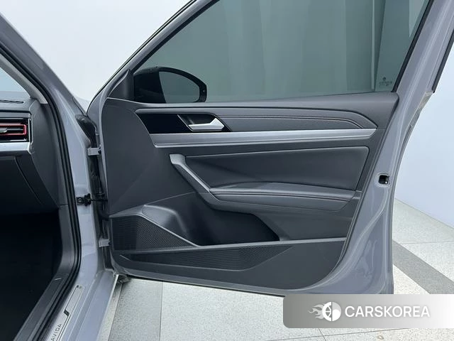 Volkswagen Lavida id 4297830 из Китая 22