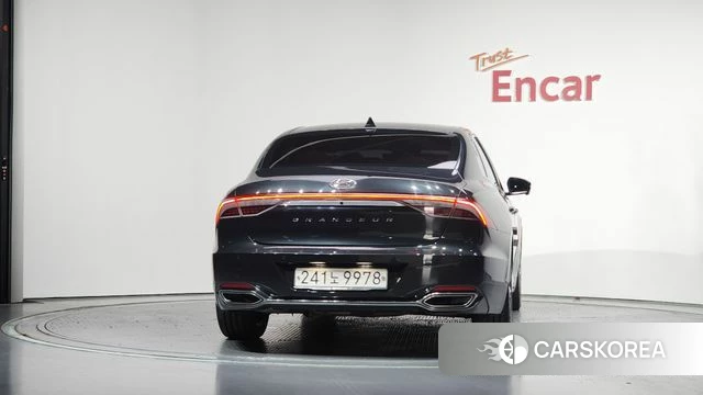 Hyundai The New Grandeur IG id 4470919 из Кореи 27