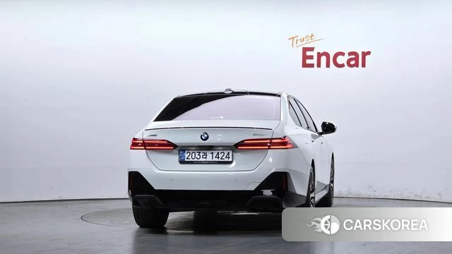 BMW 5 Series (G60) id 4686657 из Кореи 29