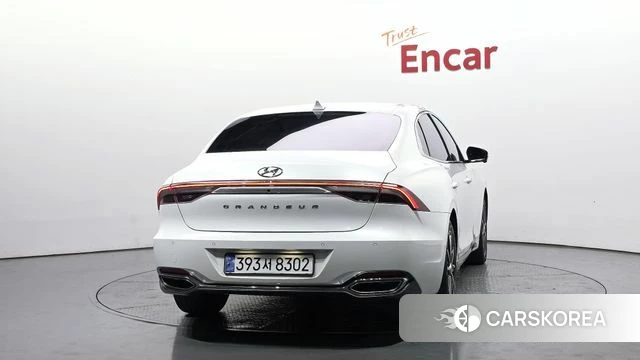 Hyundai The New Grandeur IG id 4303326 из Кореи 24