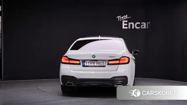 BMW 5 Series (G30) id 3427013 из Кореи 14