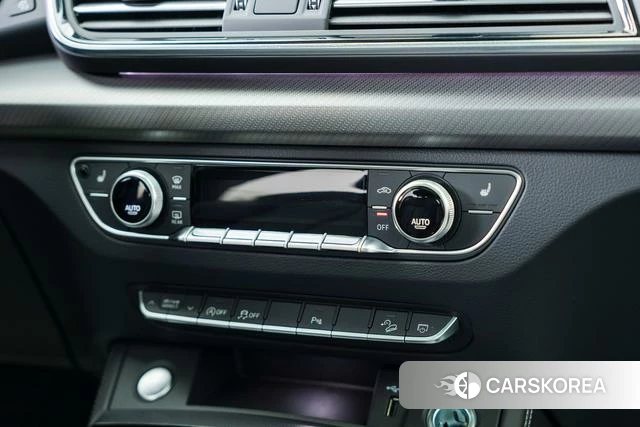Audi Q5L id 4306999 из Китая 20