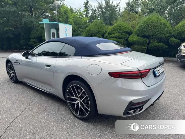Maserati Grancabrio 2nd Generation id 3288943 из Кореи 12