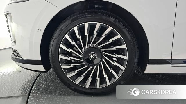Hyundai Grandeur Hybrid (GN7) id 4898687 из Кореи 29