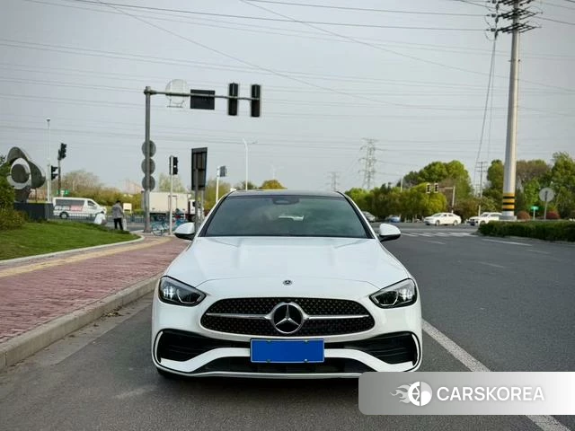 Mercedes-Benz Class C 2023 Белый из Китая, фото 4