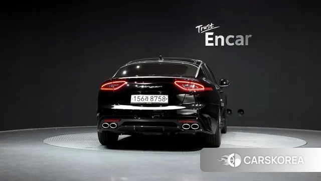 Kia Stinger id 3765916 из Кореи 14