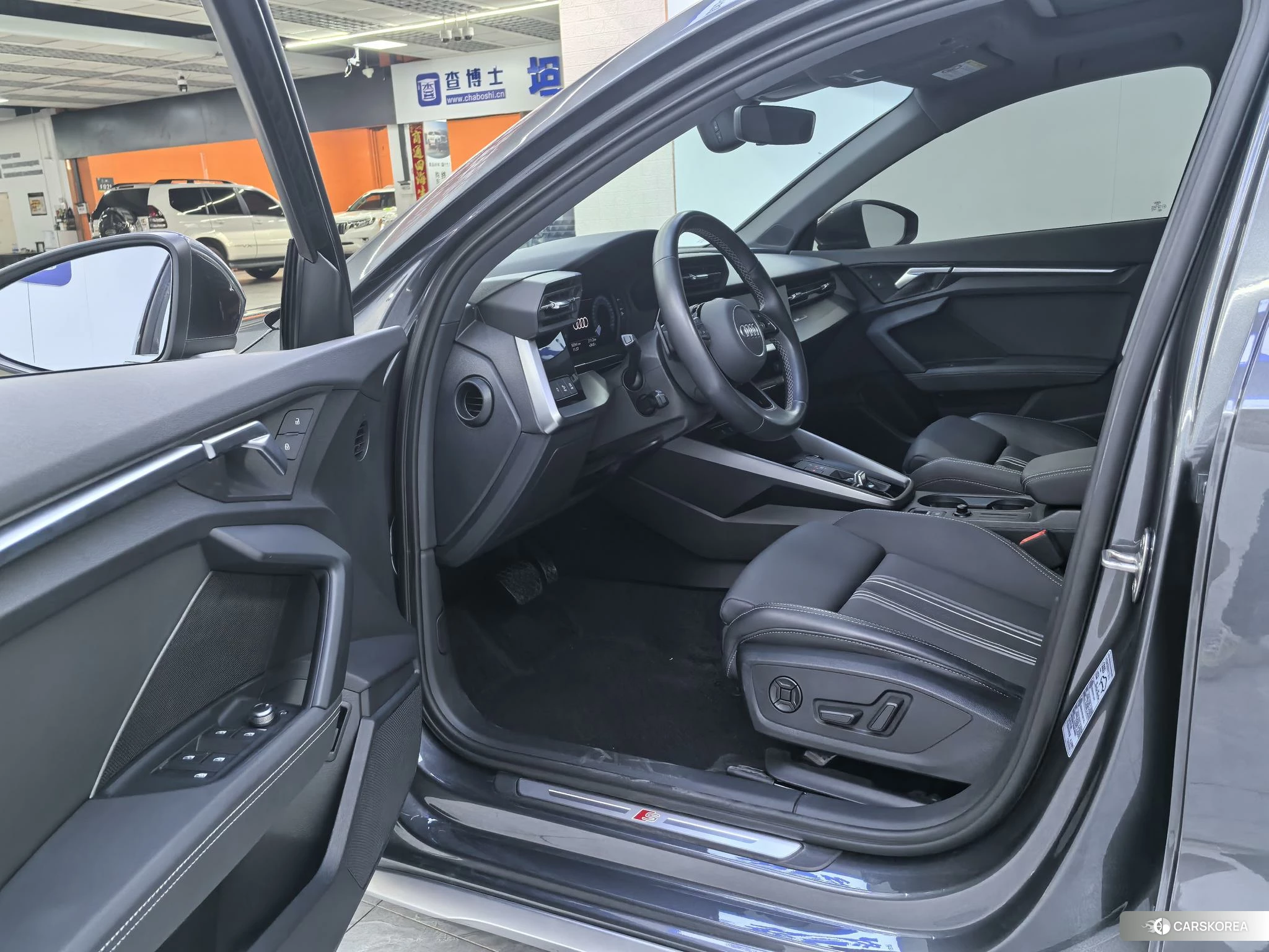 Audi A3 2023 Темно-серый из Китая, фото 6