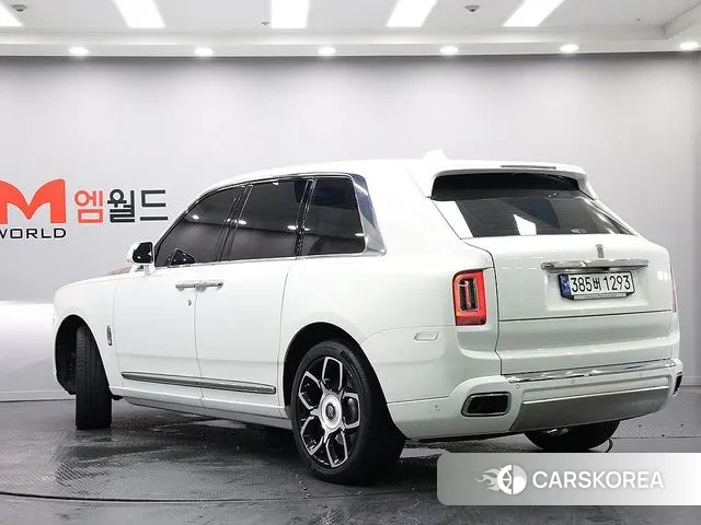 Rolls-Royce Cullinan id 2902426 из Кореи 14