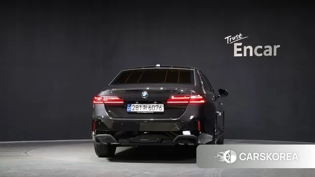 BMW 5 Series (G60) id 3638801 из Кореи 14