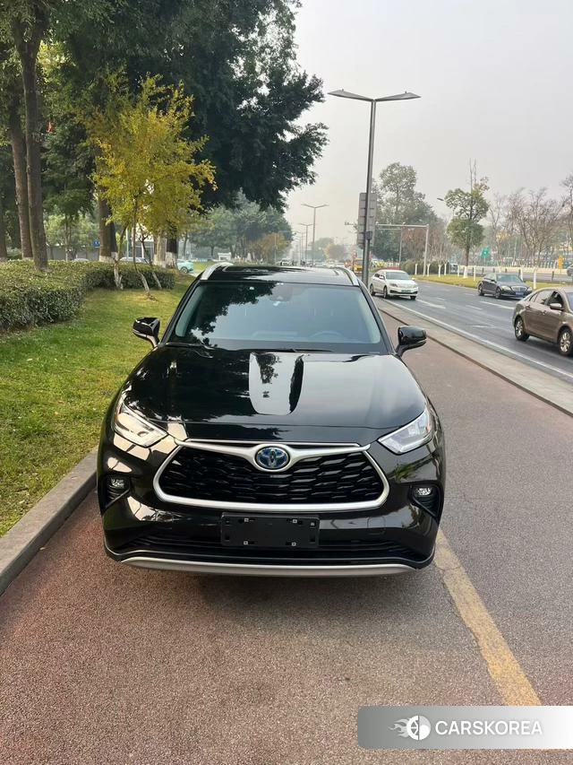 Toyota Highlander 2023 Черный из Китая, фото 4
