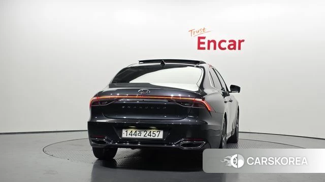 Hyundai The New Grandeur IG id 4550101 из Кореи 28