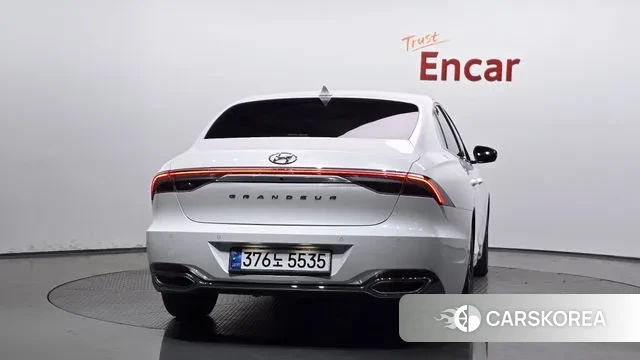 Hyundai The New Grandeur IG id 3296101 из Кореи 14