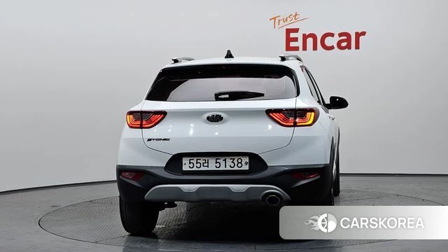 Kia Stonic id 3880012 из Кореи 14