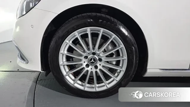 Mercedes-Benz E-Class W213 id 3410975 из Кореи 14