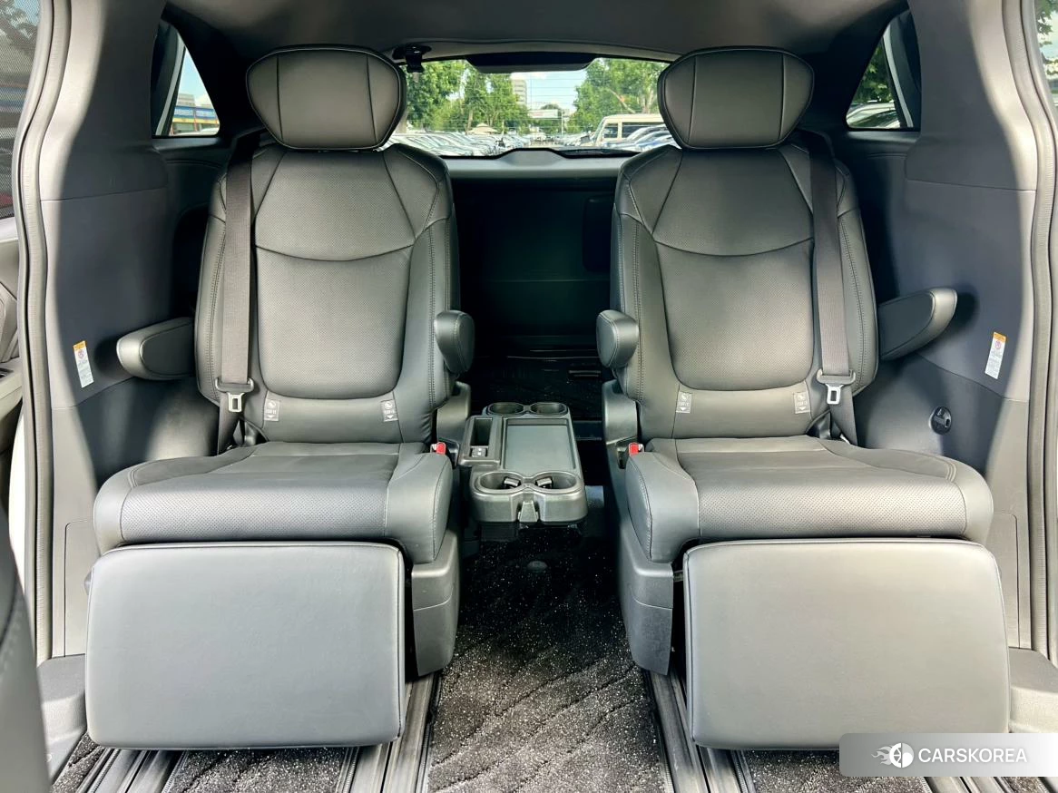 Toyota Sienna id 4461466 из Китая 12