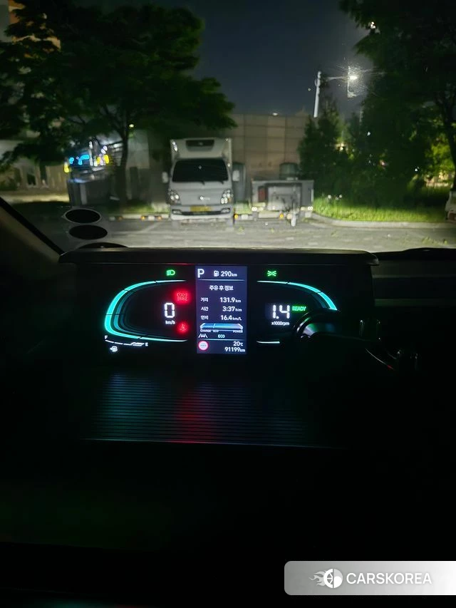 Hyundai Staria 2024 Серый из Кореи, фото 4