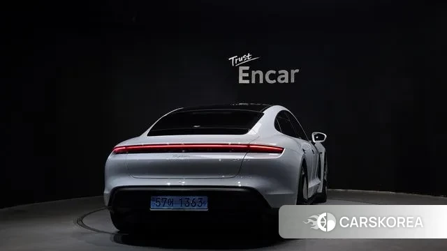 Porsche Taycan id 3447922 из Кореи 14