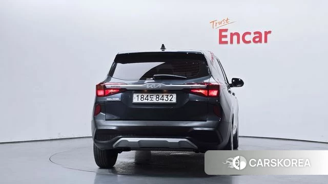 Kia Seltos id 4389111 из Кореи 14