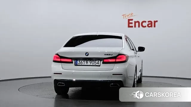 BMW 5 Series (G30) id 3012188 из Кореи 14