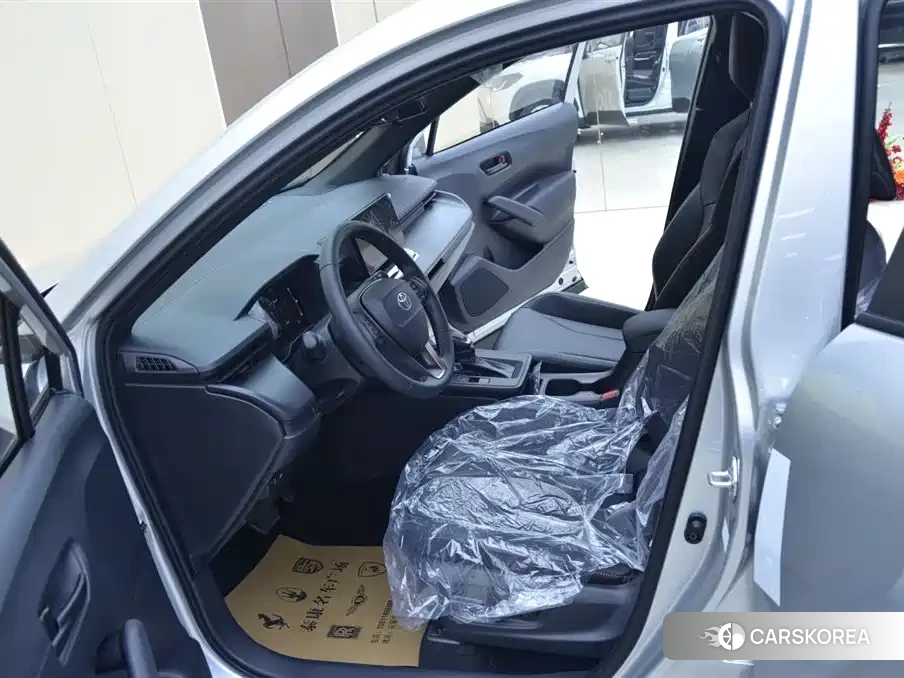 Toyota Frontlander id 4583652 из Китая 8