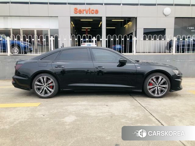 Audi A6L id 4368369 из Китая 14