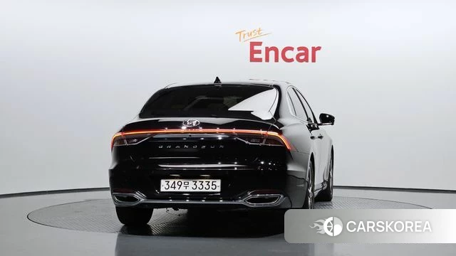 Hyundai The New Grandeur IG id 4423004 из Кореи 24
