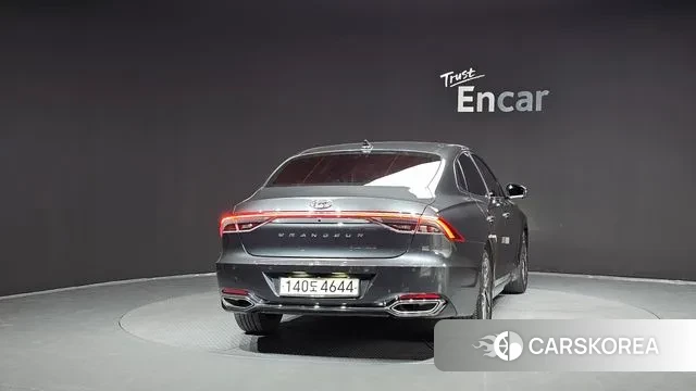 Hyundai The New Grandeur IG id 3535521 из Кореи 14