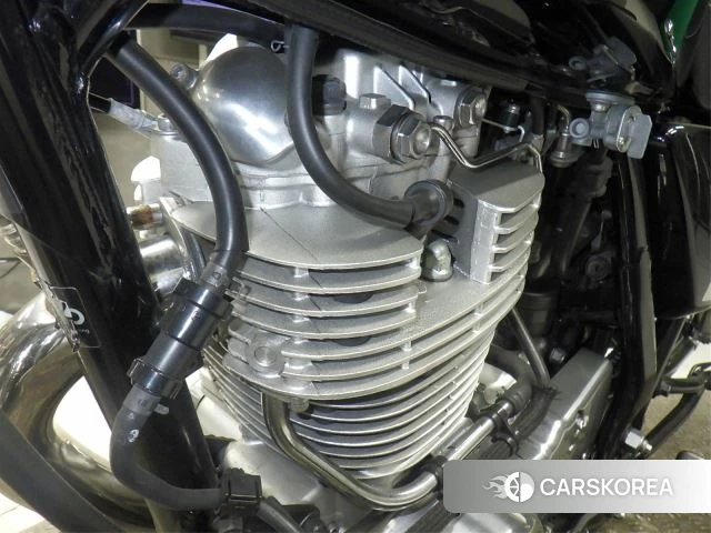 Engine photo