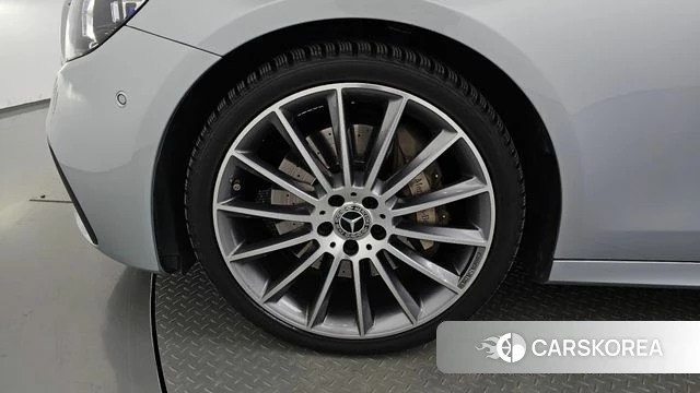Mercedes-Benz E-Class W213 id 3818739 из Кореи 14