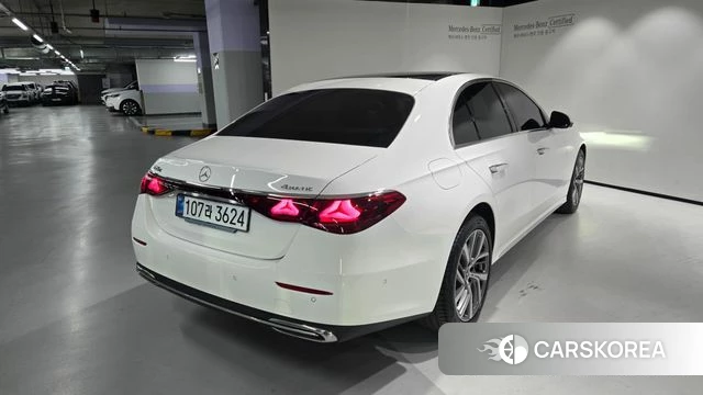 Mercedes-Benz E-Class W214 id 4329367 из Кореи 14