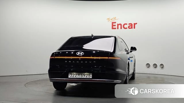 Hyundai Grandeur Hybrid (GN7) id 4540861 из Кореи 24