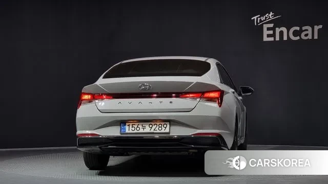 Hyundai Avante Hybrid (CN7) id 3044153 из Кореи 14